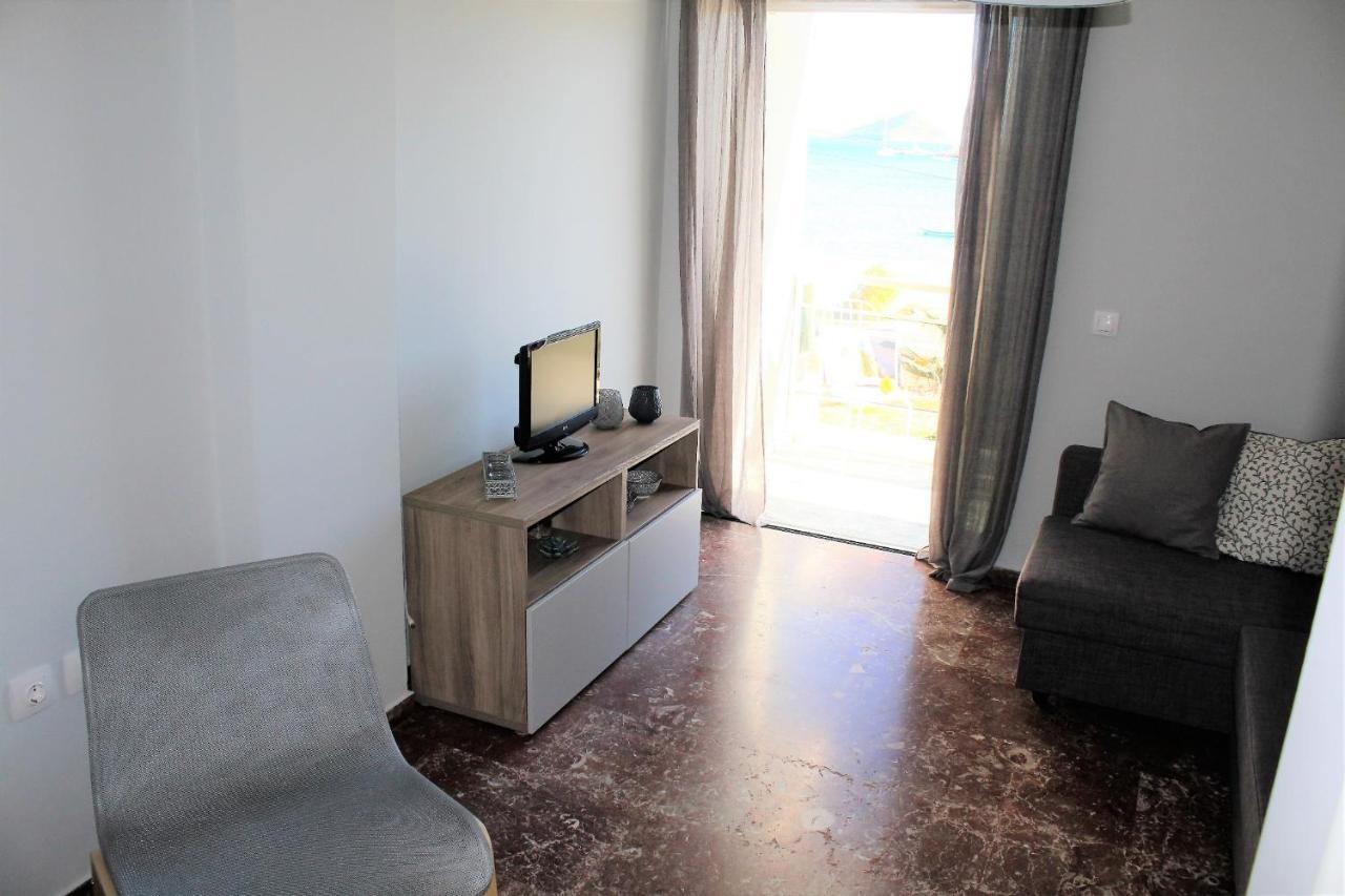 Apartments Mare Blu By The Sea. Pórto Ráfti Exterior foto